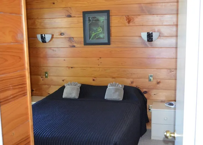 Cedarwood Lakeside Motel&conference Venue Motel Rotorua