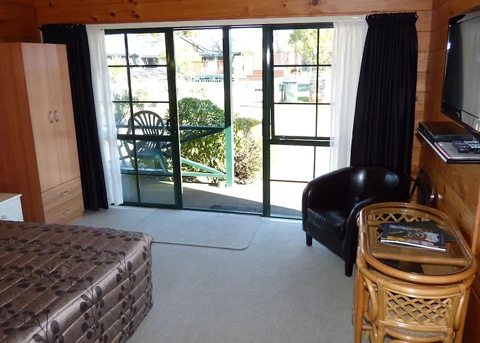 Cedarwood Lakeside Motel&conference Venue Rotorua