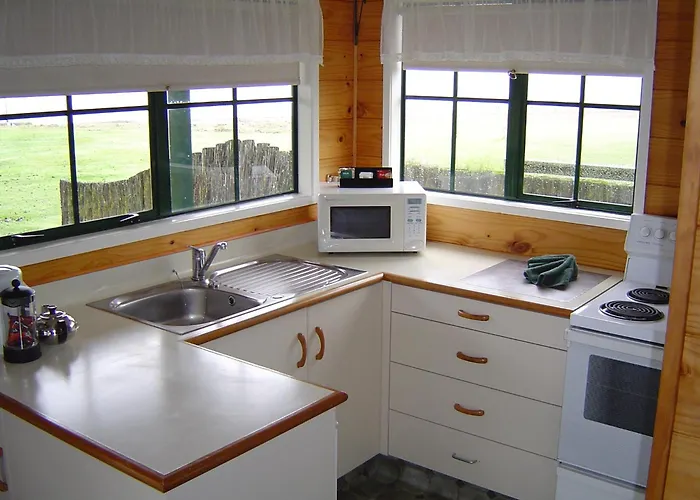 Cedarwood Lakeside Motel&conference Venue 4* Rotorua