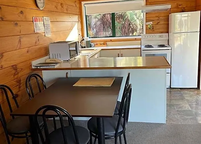 Cedarwood Lakeside Motel&conference Venue Rotorua