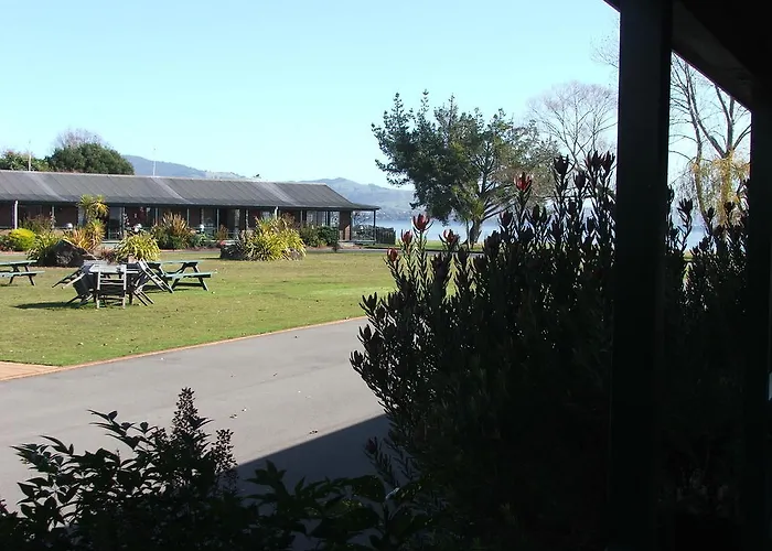 Cedarwood Lakeside Motel&conference Venue Motel Rotorua
