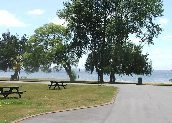 Motel Cedarwood Lakeside Motel&conference Venue 4*