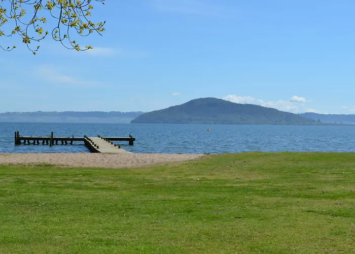 Cedarwood Lakeside Motel&conference Venue Rotorua