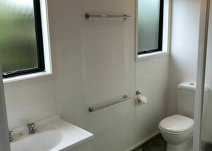 Cedarwood Lakeside Motel&conference Venue Rotorua